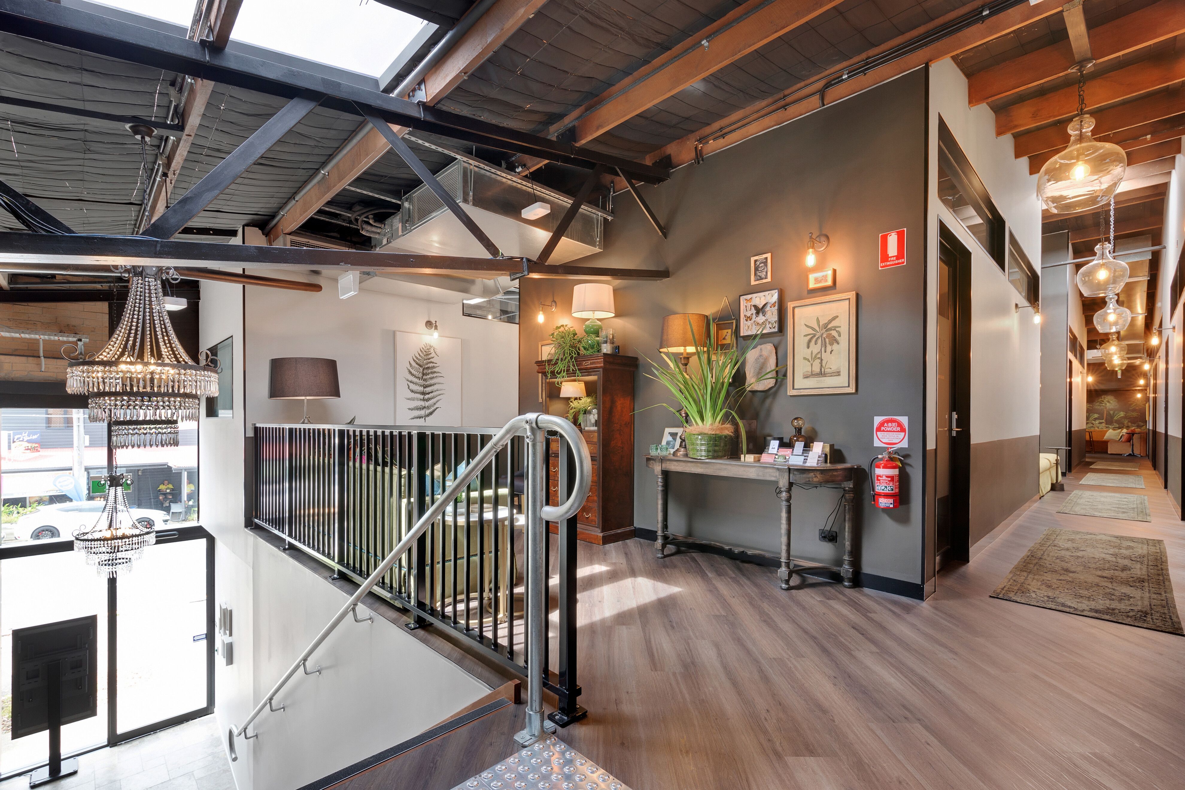 Freedom Suites West End interior, view 1