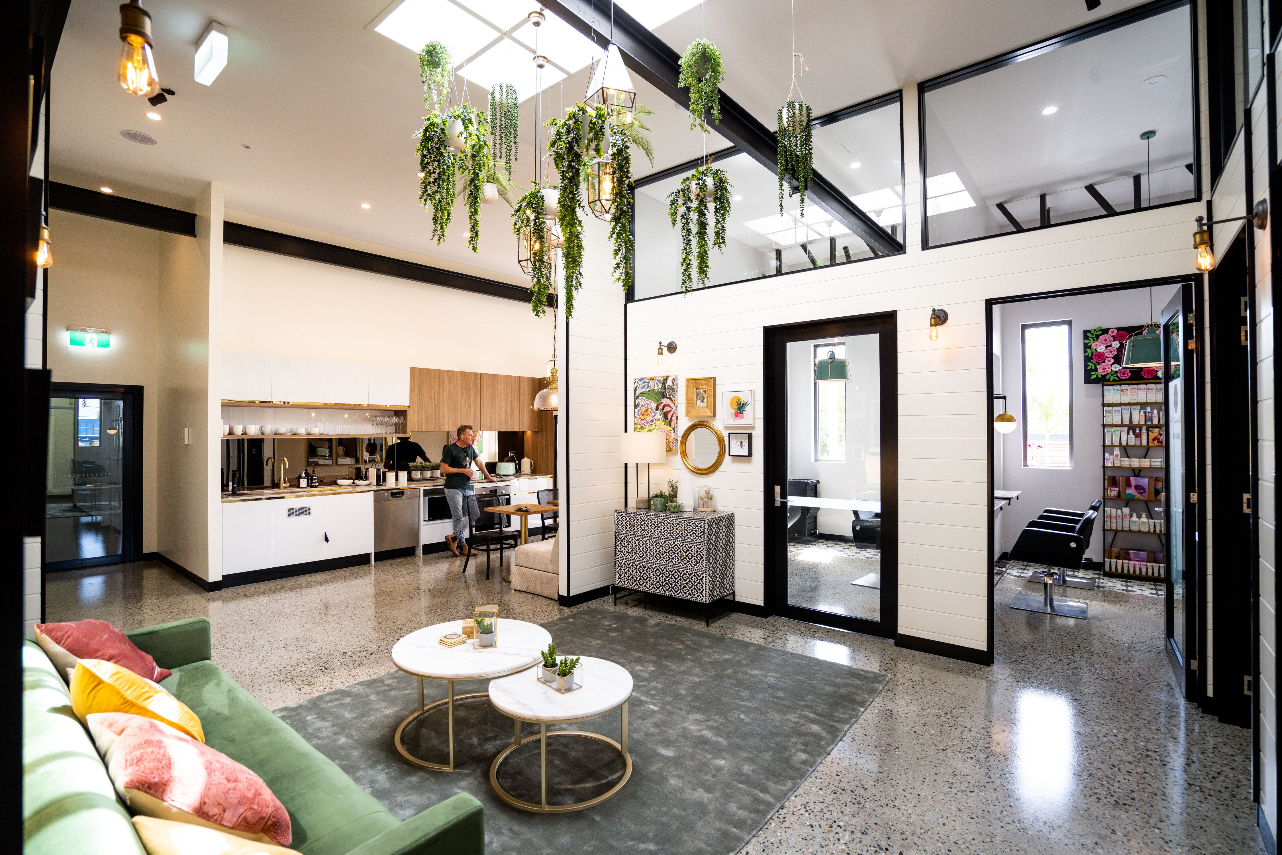 Freedom Suites Everton Park interior, view 2