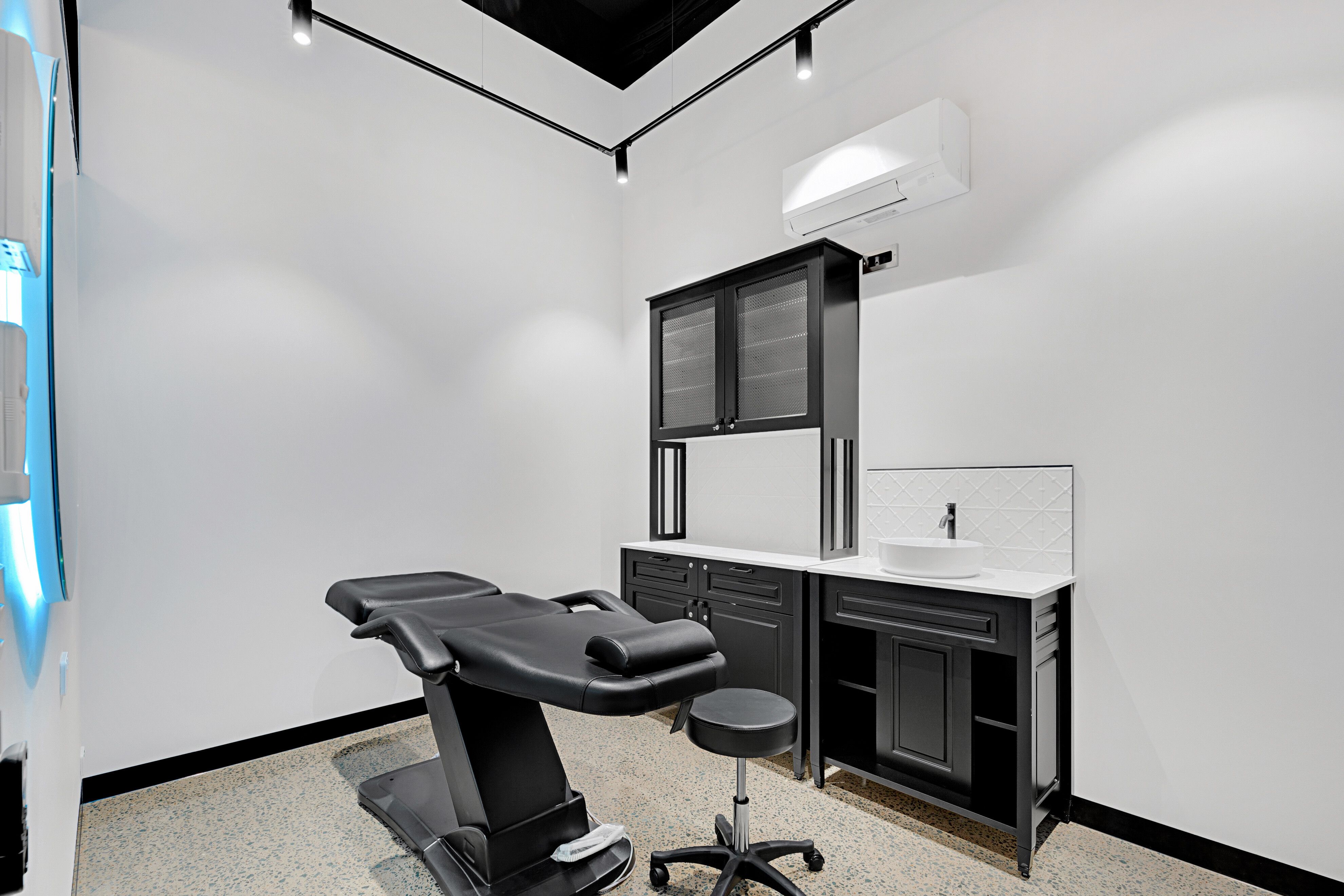 Freedom Suites Newstead interior, view 7