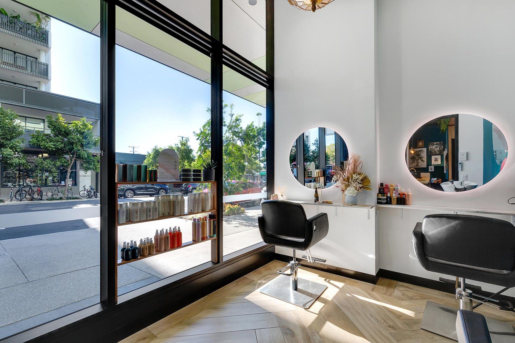 Freedom Suites Hair Salon Suite interior, view 1